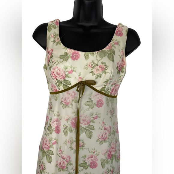 Vintage 60’ Lovely long Rose print dress - Picture 2 of 5